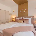 Goldkind 아파트